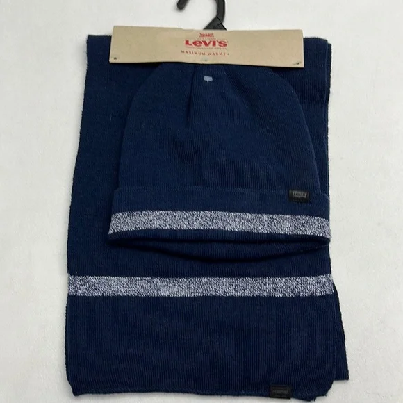 NEW Levi’s Blue Maximum Warmth Sweater Knit Scarf and Hat Set Men’s One Size NEW - Picture 1 of 4